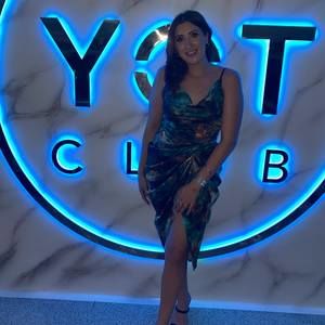 Meet your Posher, Alexandra